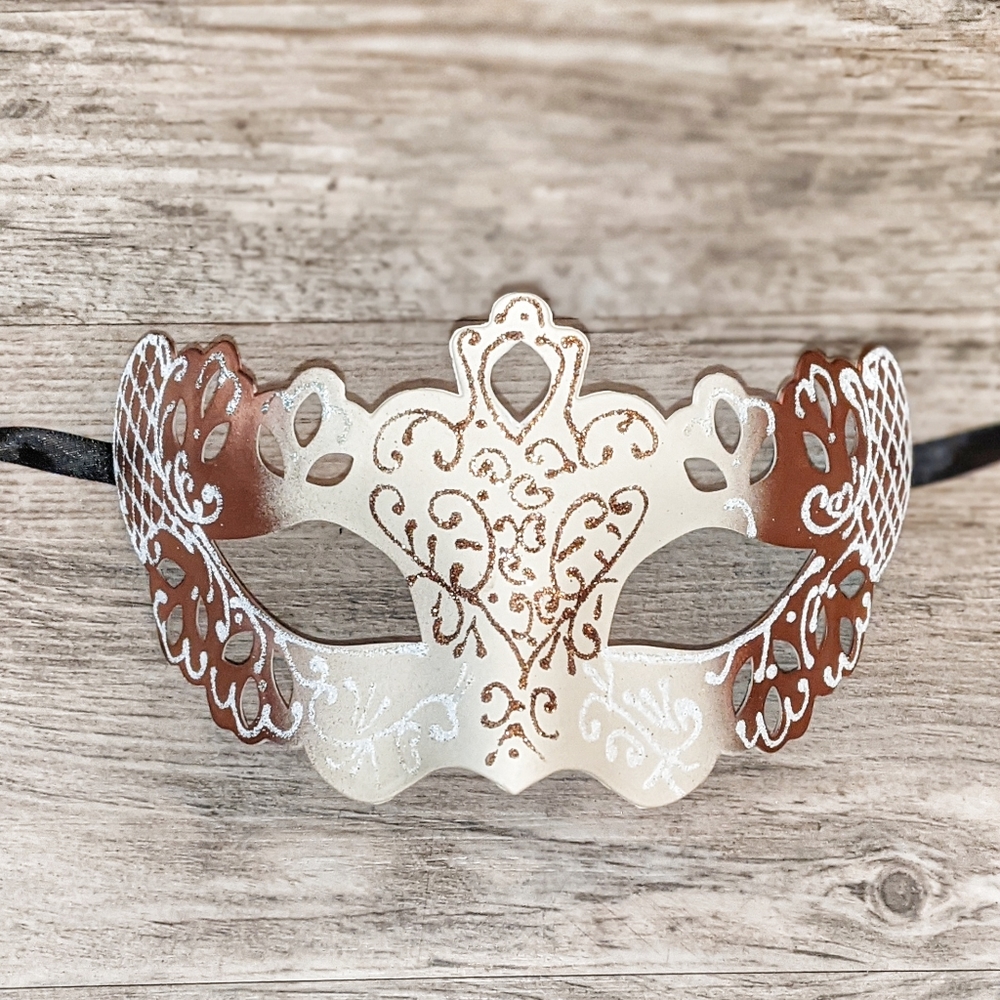 Ladies Masquerade Mask in Rose Gold & Ivory Crème | Mardi Gras Mask - Picture 5 of 6